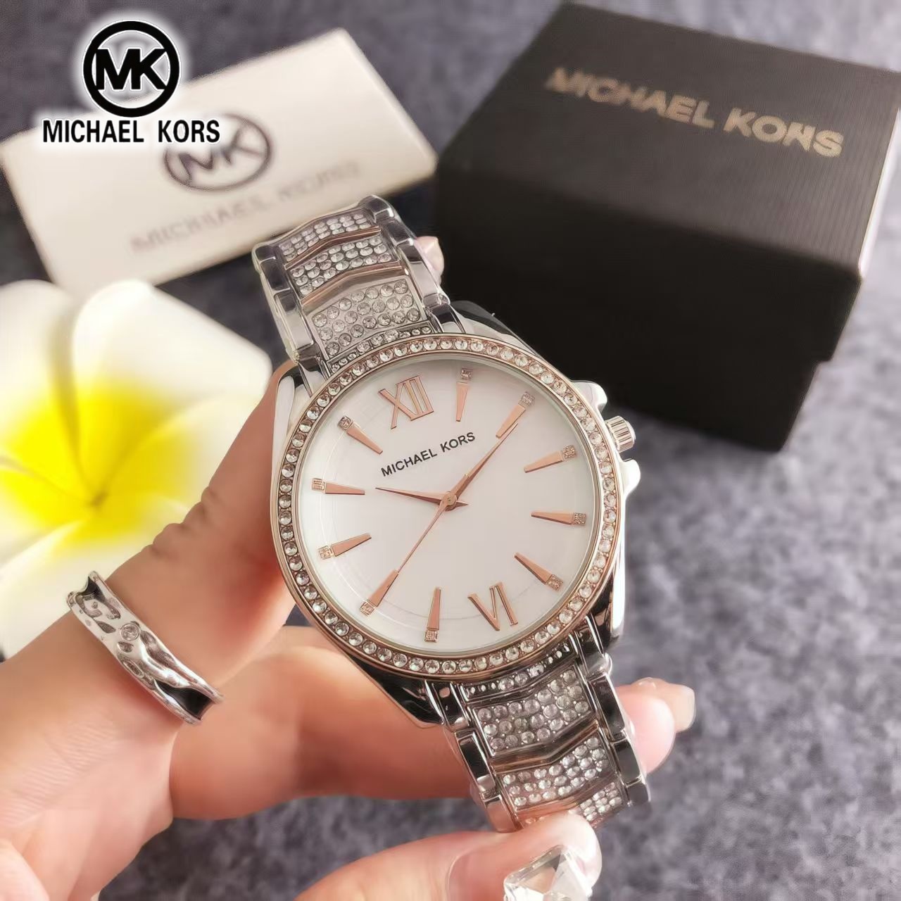 Women'S Accessories Michael Kors - 2026 Michael Kors Fashion Women's Business