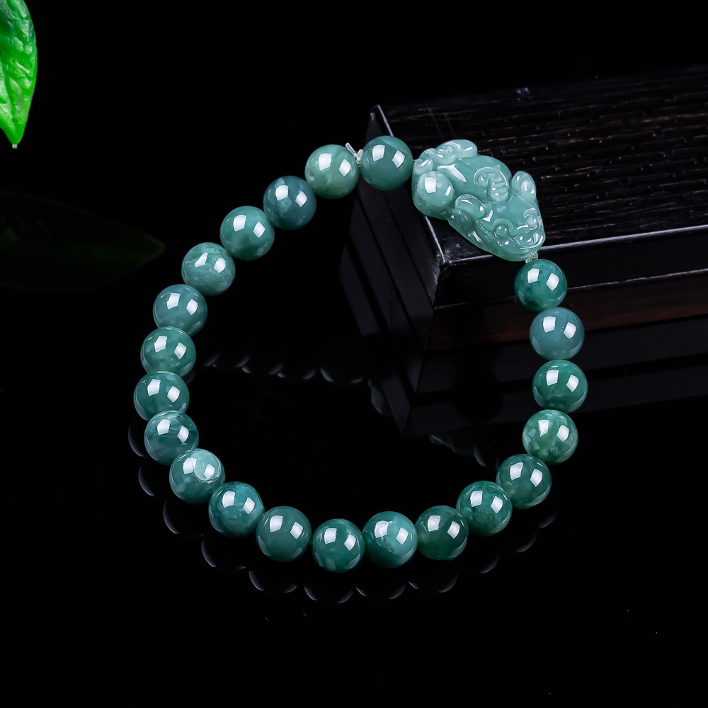 Natural Burmese Jadeite Pixiu  - Accessories Woman recension och pris