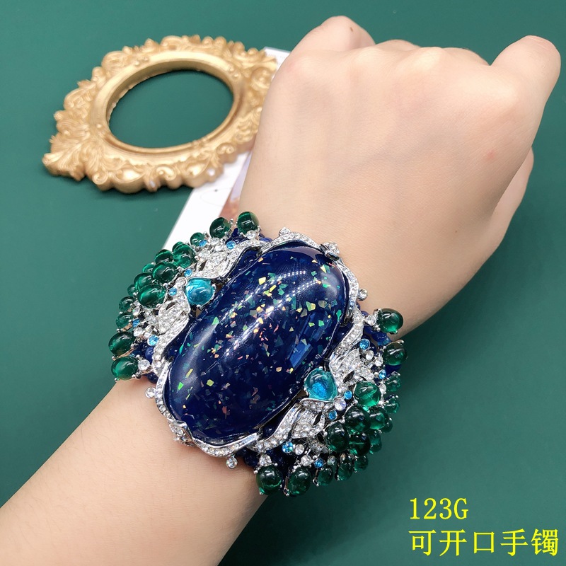 Luxury Vintage Chunky Beaded B - Resin Bangle Bracelet recension och pris